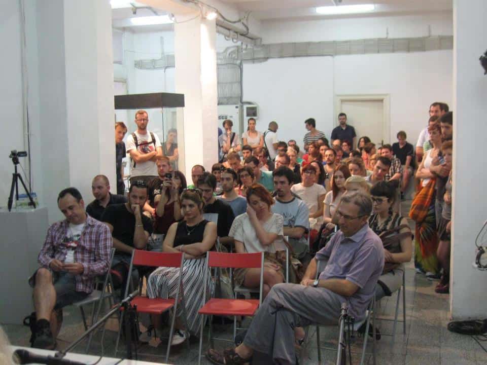 debataa